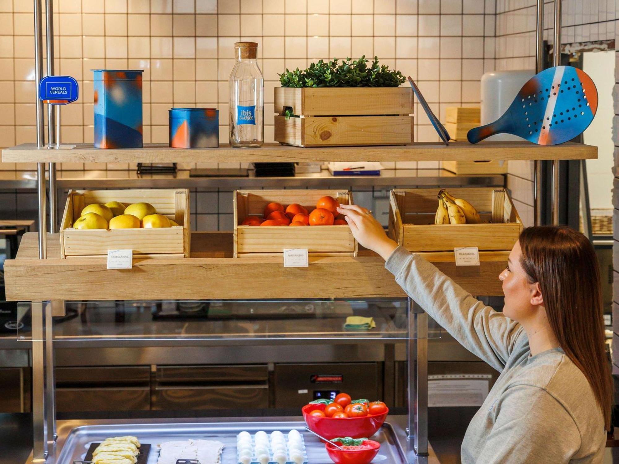 Ibis Budget Logrono Centro Экстерьер фото