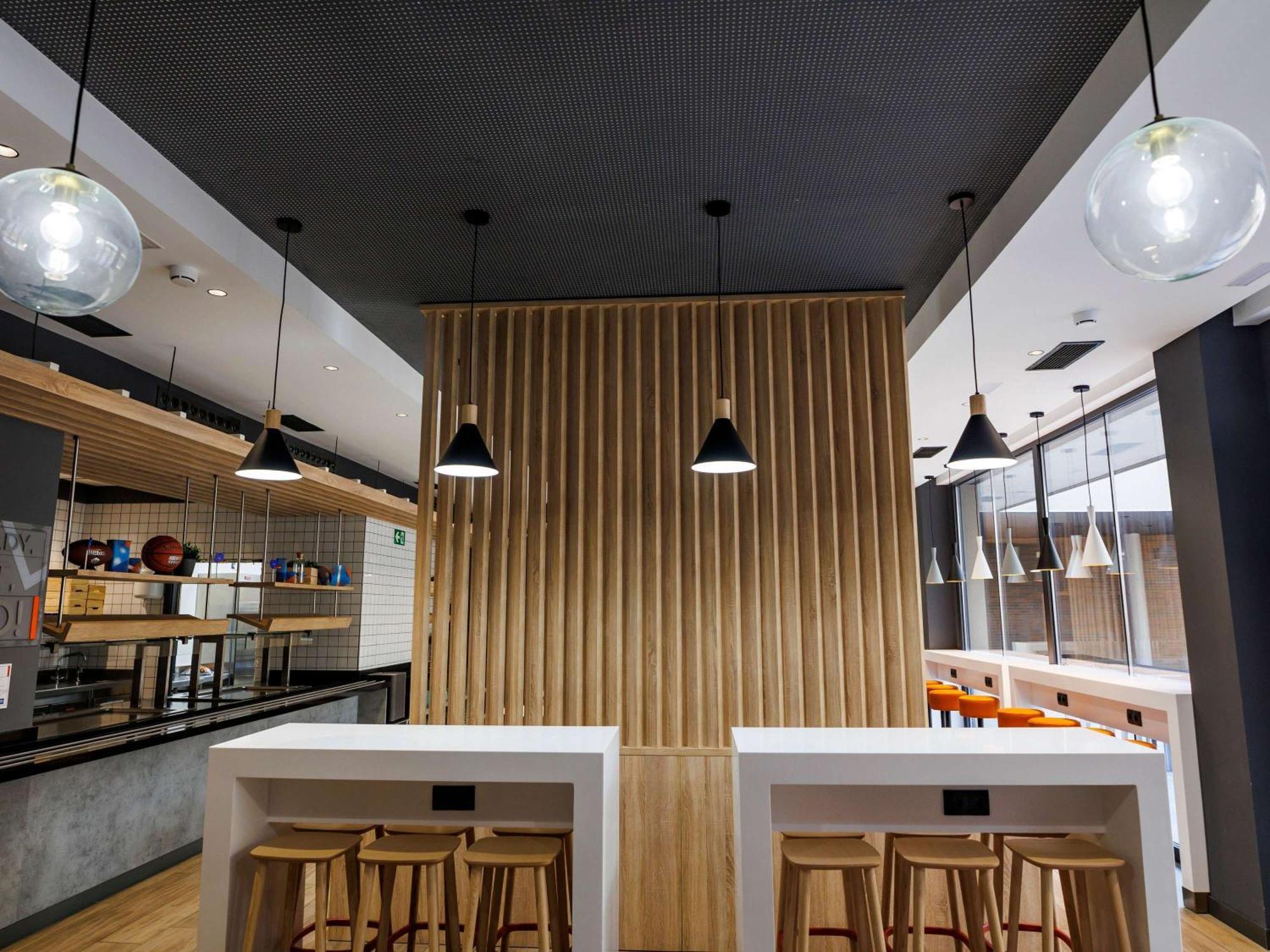 Ibis Budget Logrono Centro Экстерьер фото