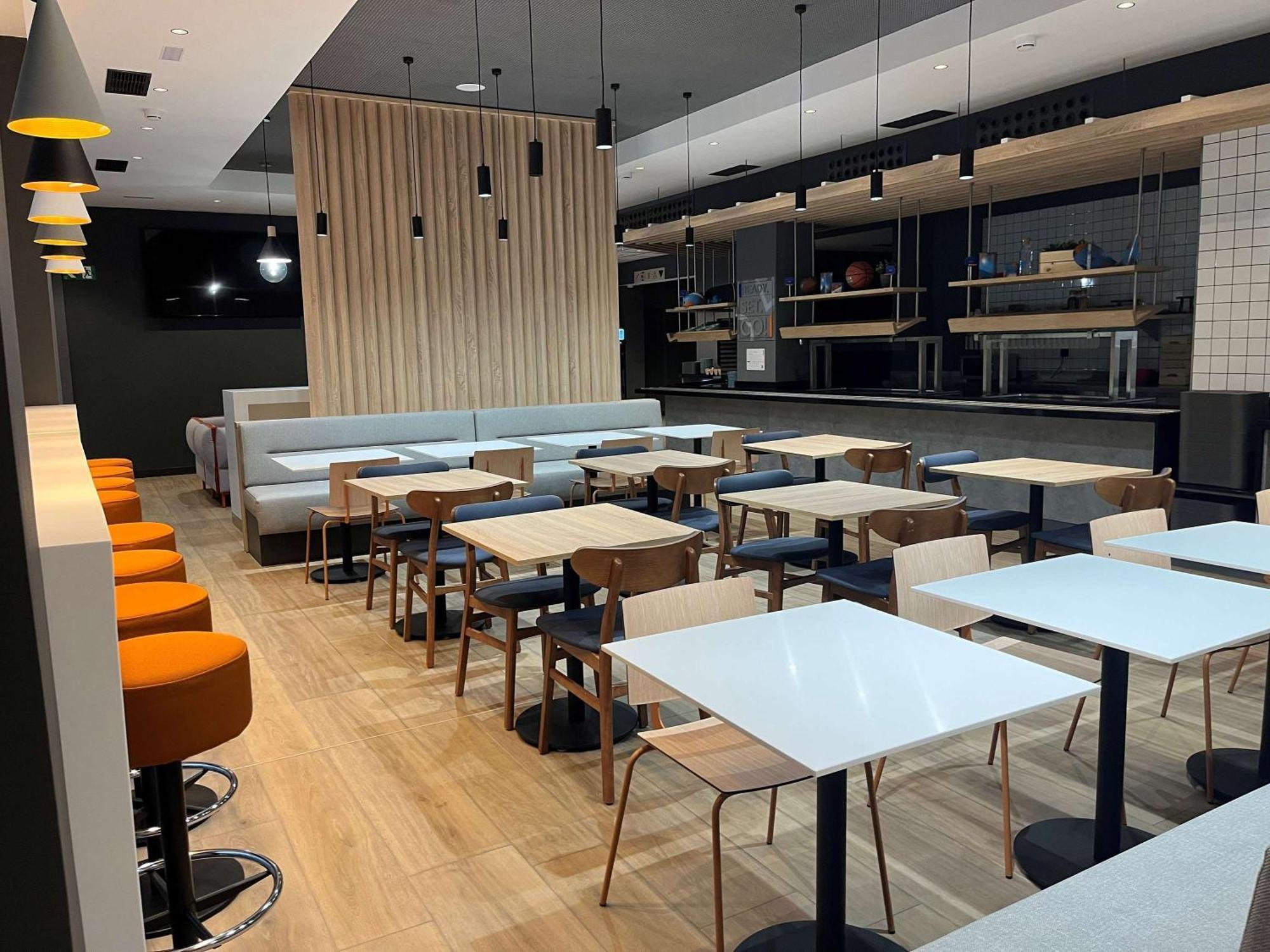 Ibis Budget Logrono Centro Экстерьер фото