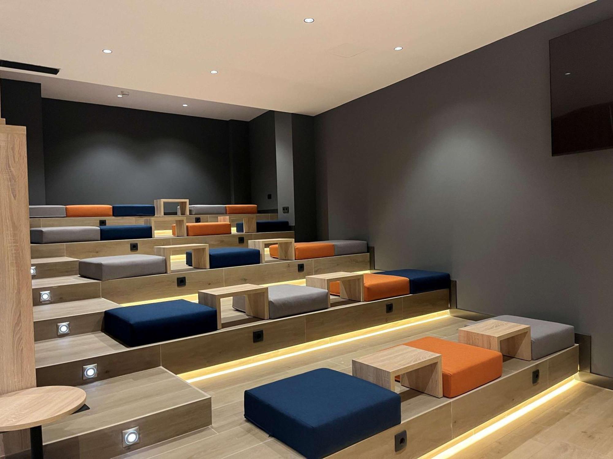 Ibis Budget Logrono Centro Экстерьер фото